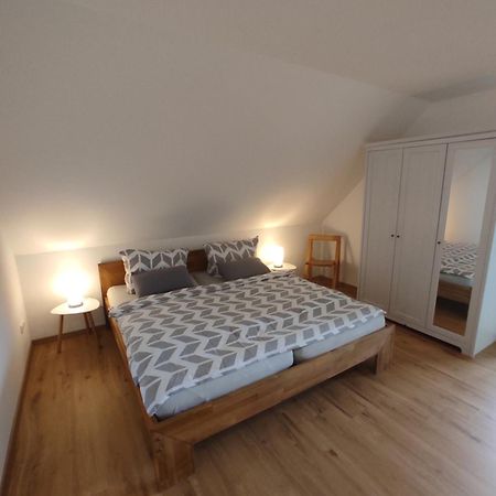 Ferienwohnung Im Distelweg Scheid  エクステリア 写真
