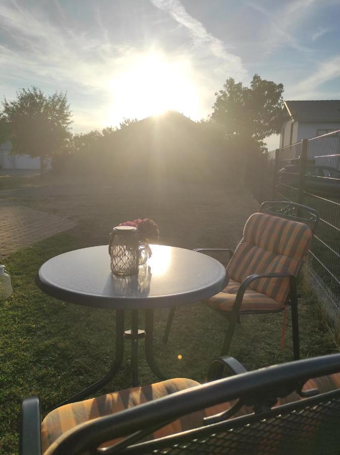 Ferienwohnung Im Distelweg Scheid  エクステリア 写真